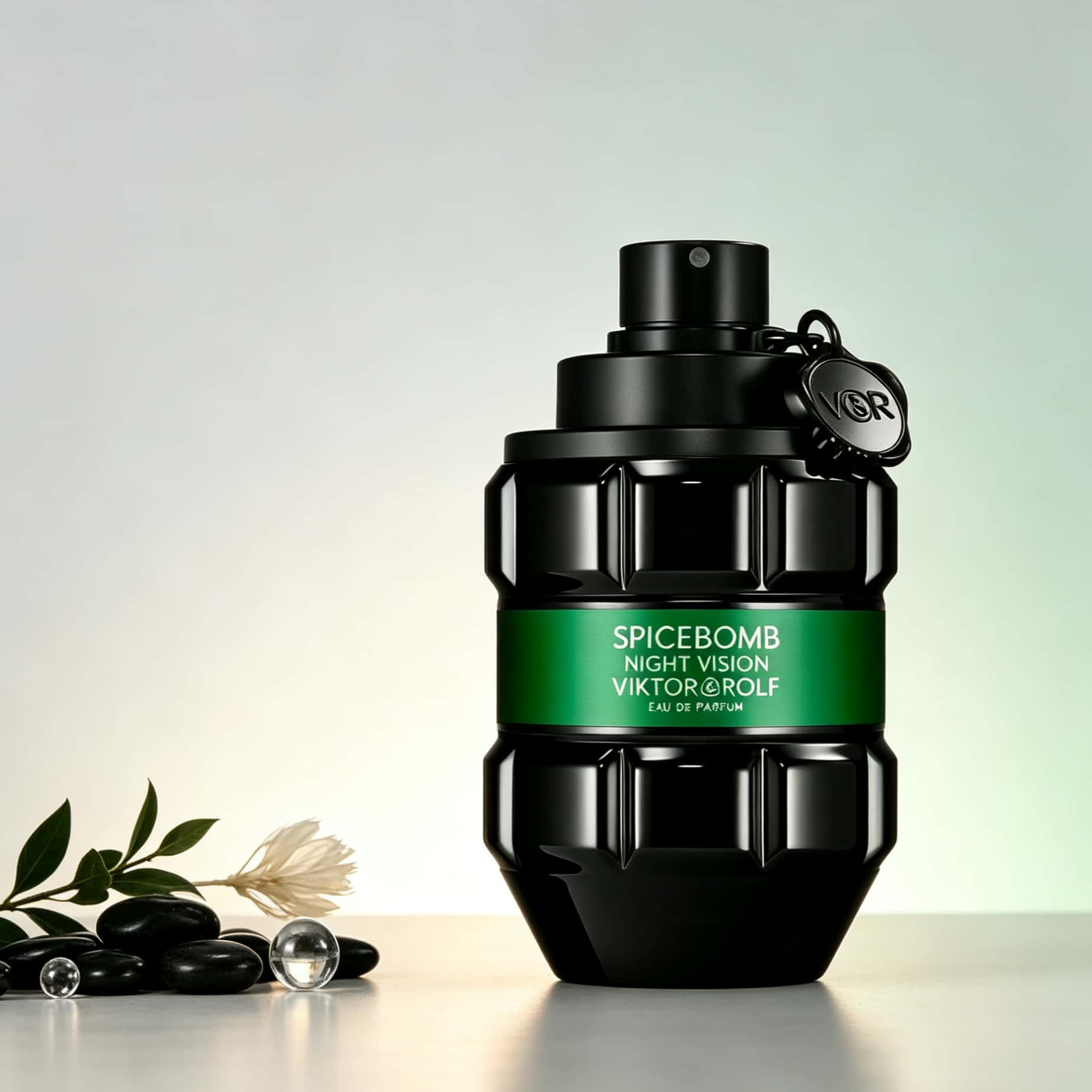 Viktor & Rolf Night Vision EDP - Perfume Fragrance Man recensione e prezzo